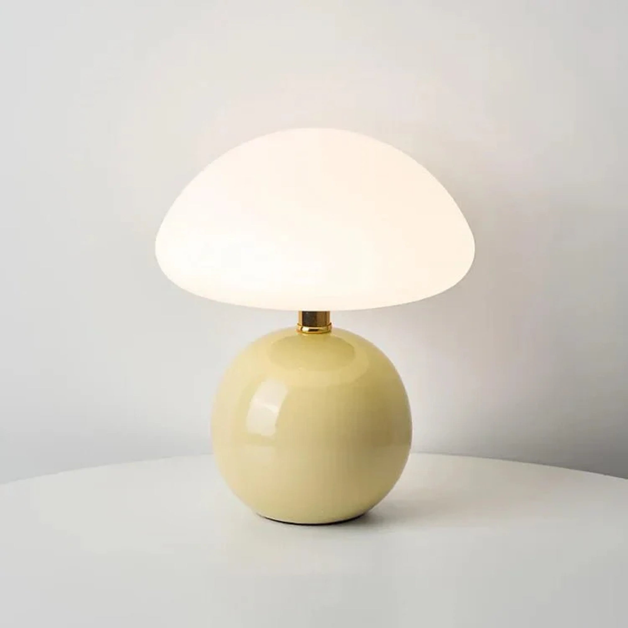 Champignón Beige Tafellamp
