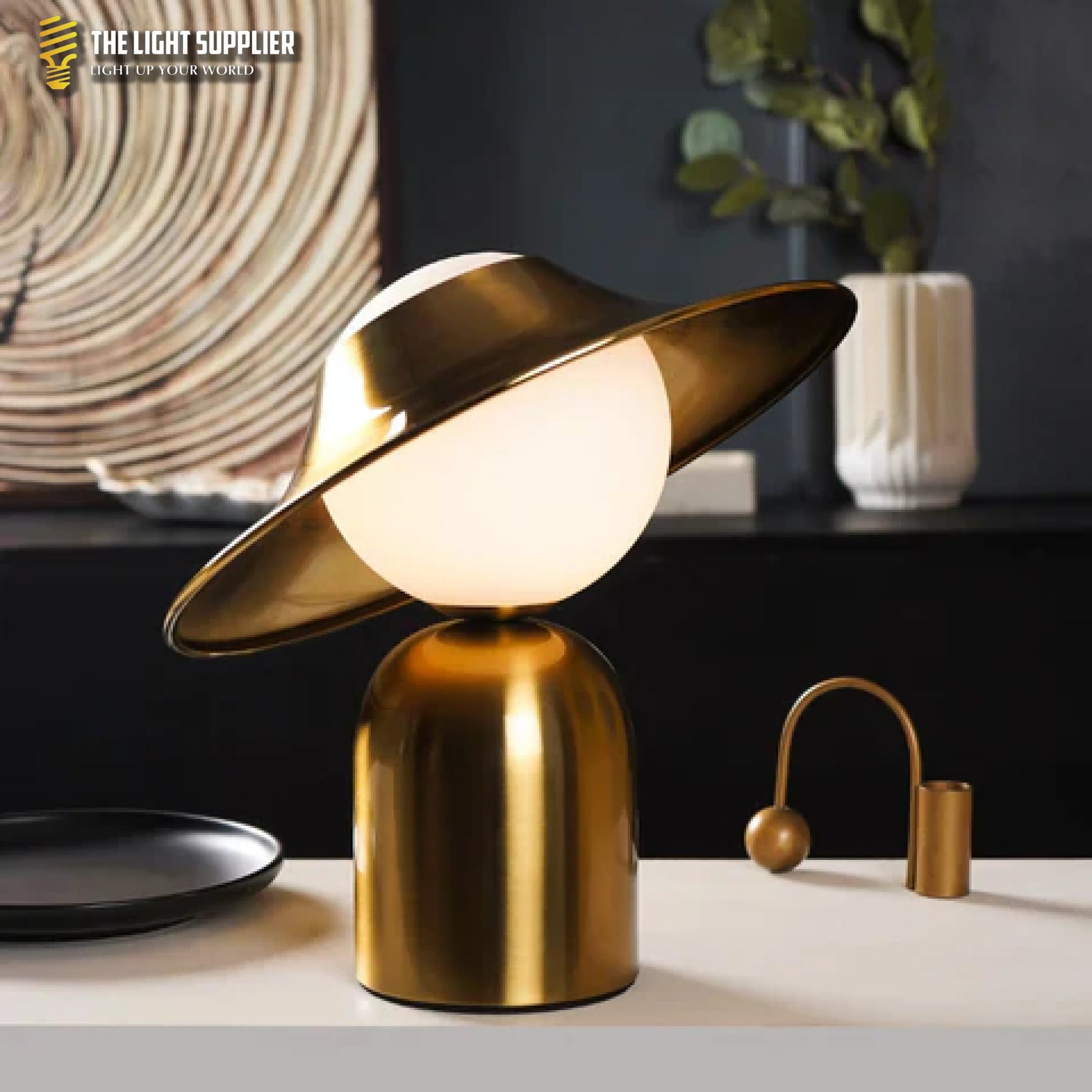 Flair Table Lamp