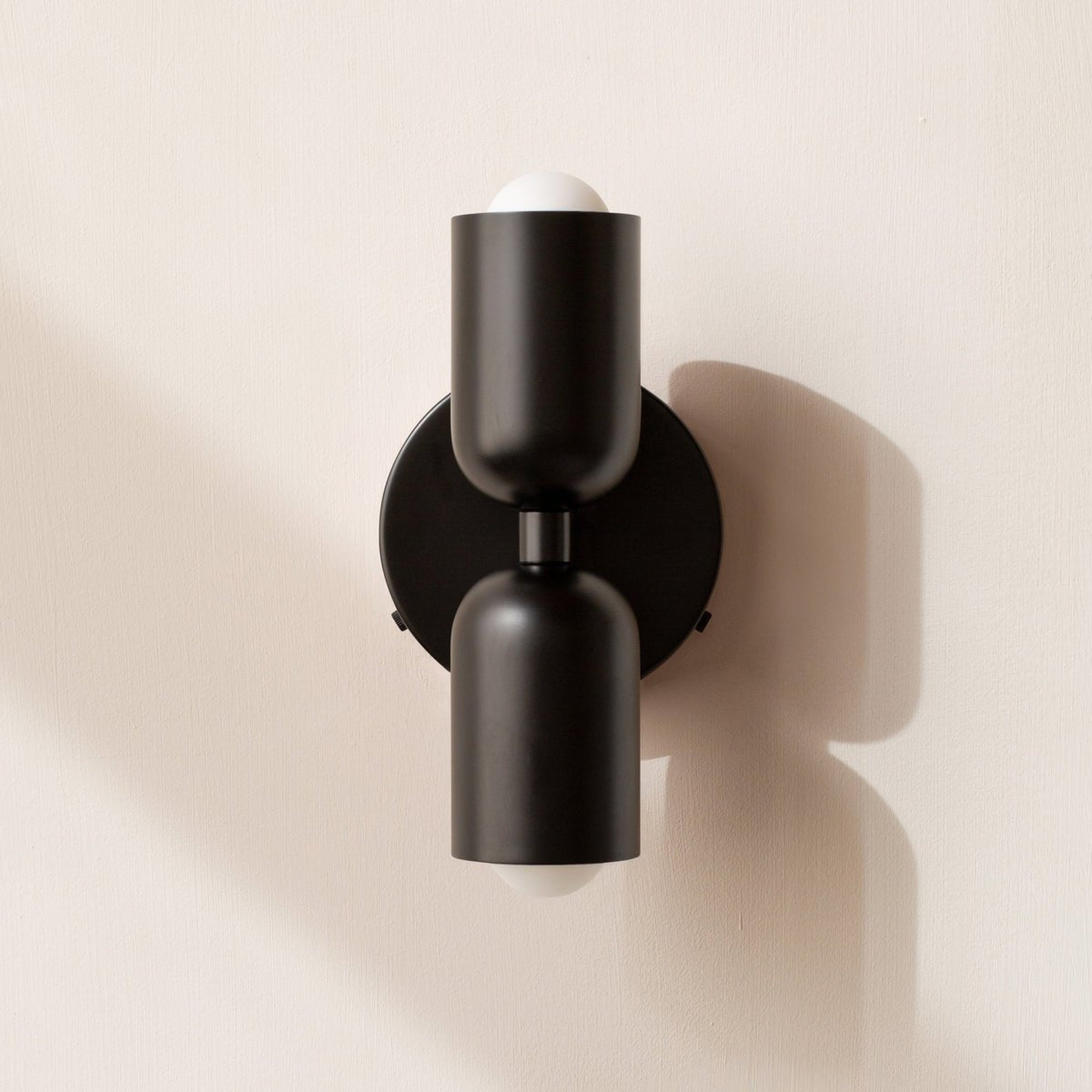 Morandi Mono wandlamp