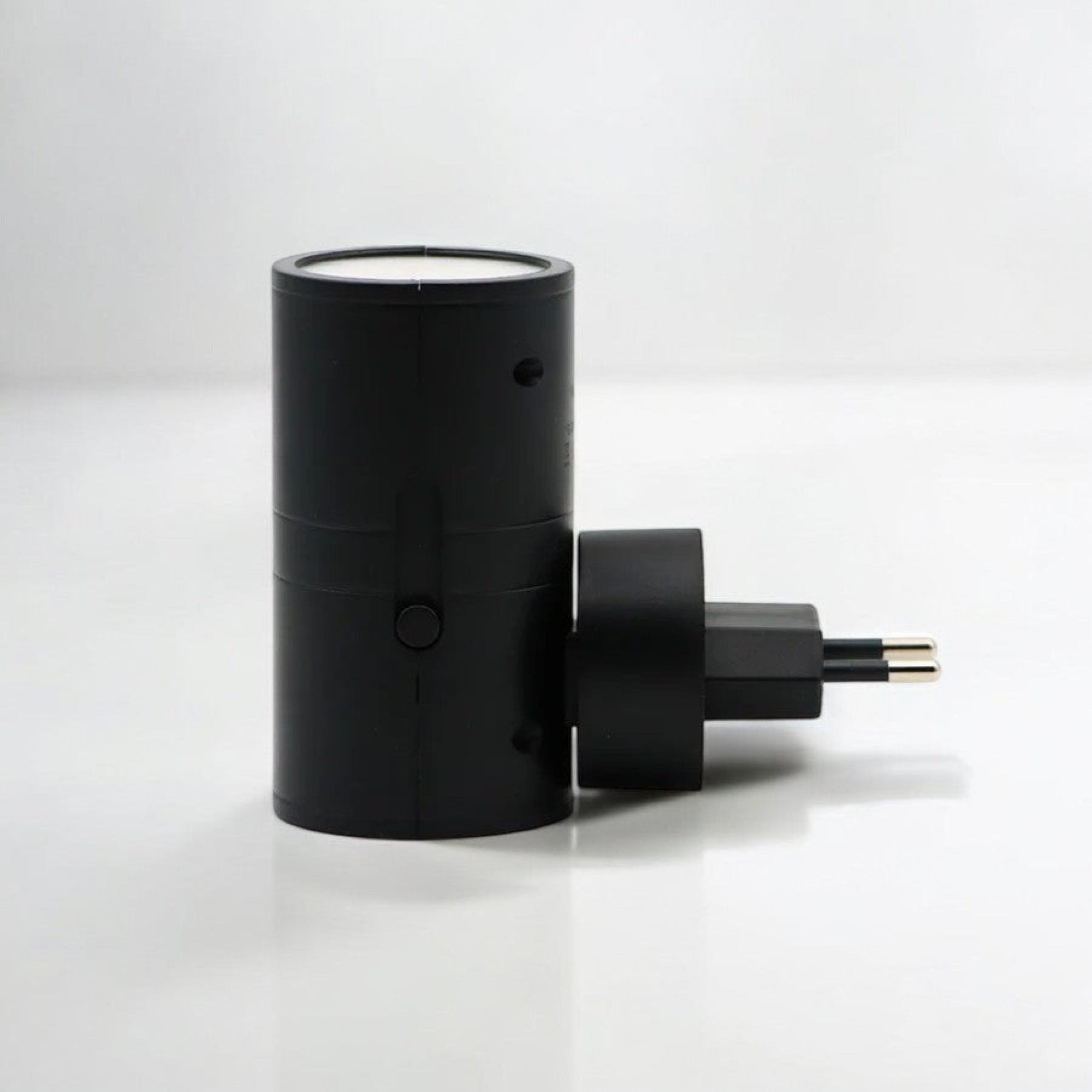 PLUGIFY One - Zwart 1 + 1 gratis - Verlichting