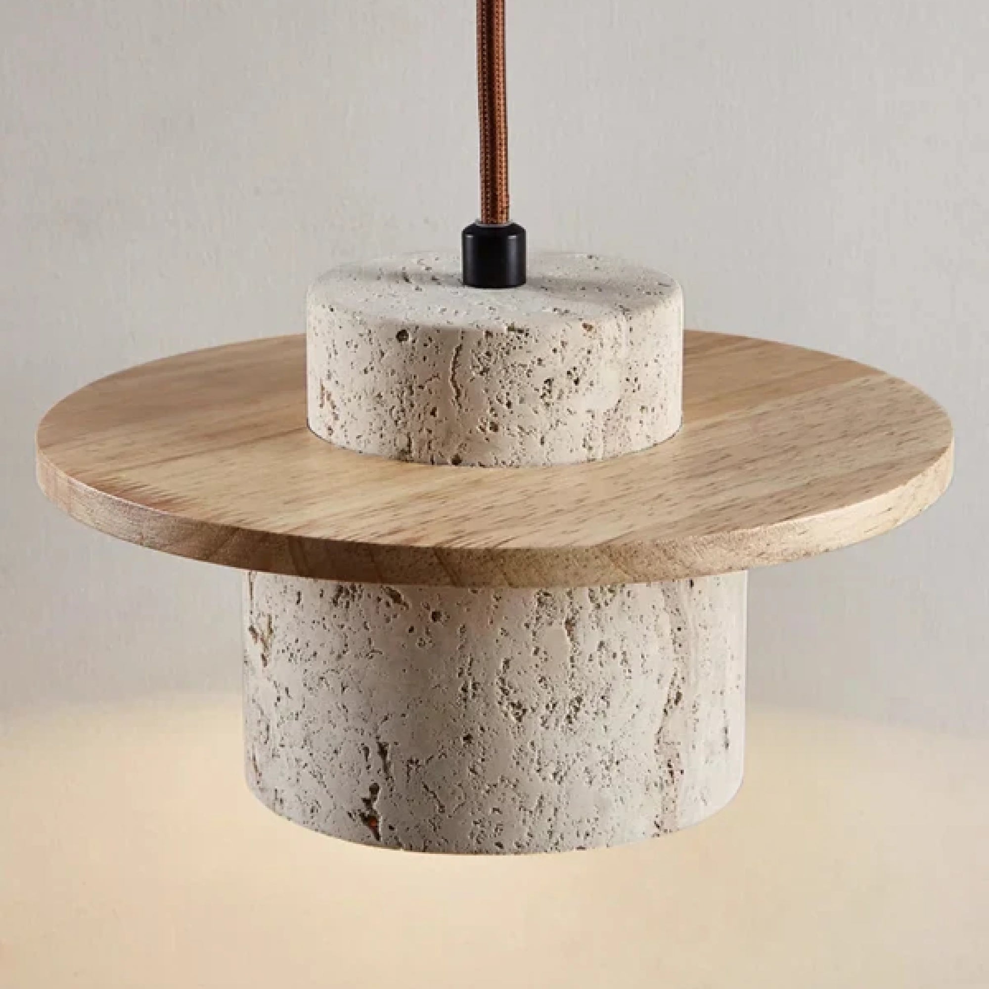 EarthLuxe – Tijdloze Travertin Design Kroonluchter Walnoot